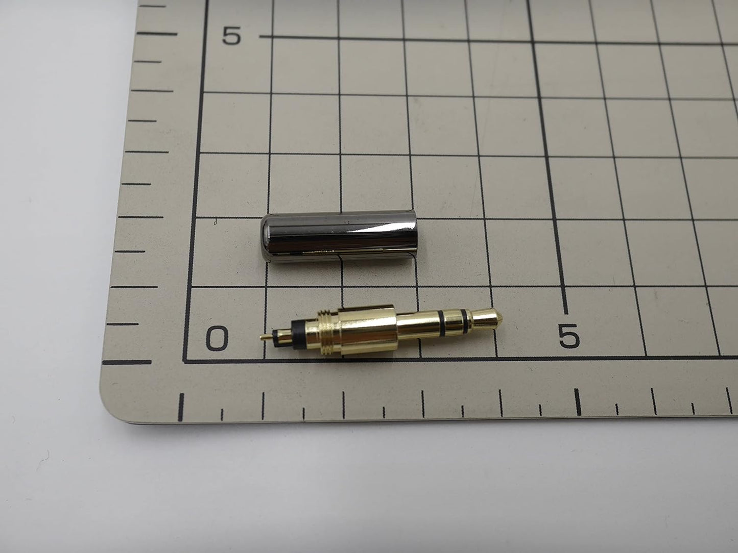 3.5mm3極プラグ(極細タイプ) ブラック