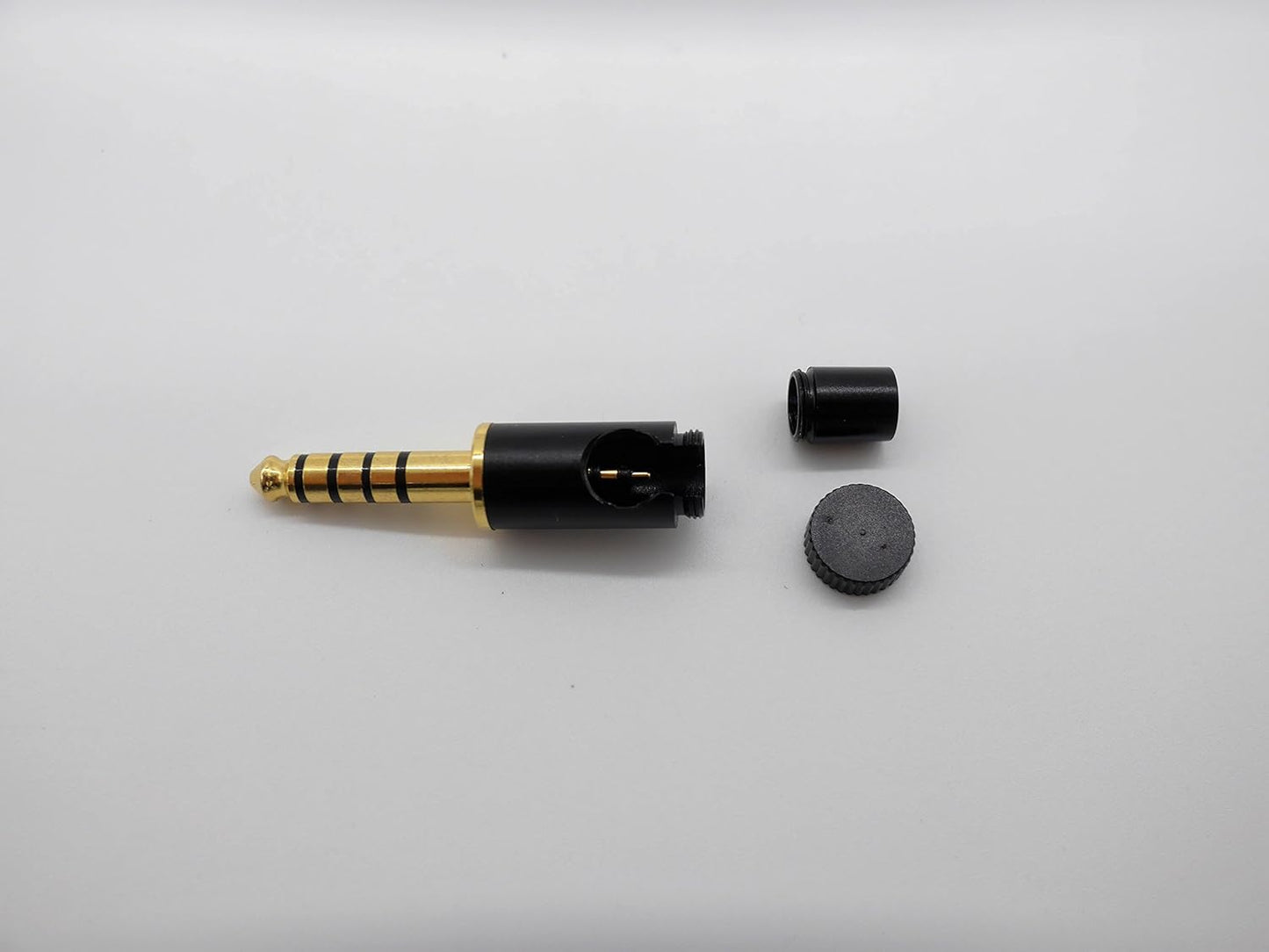 4.4mm5極L字プラグ