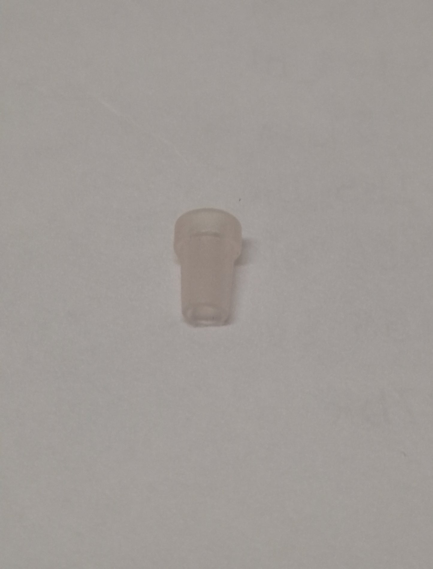 3.5mm3極プラグ 小形 ガンメタリック ゴムキャップ付き