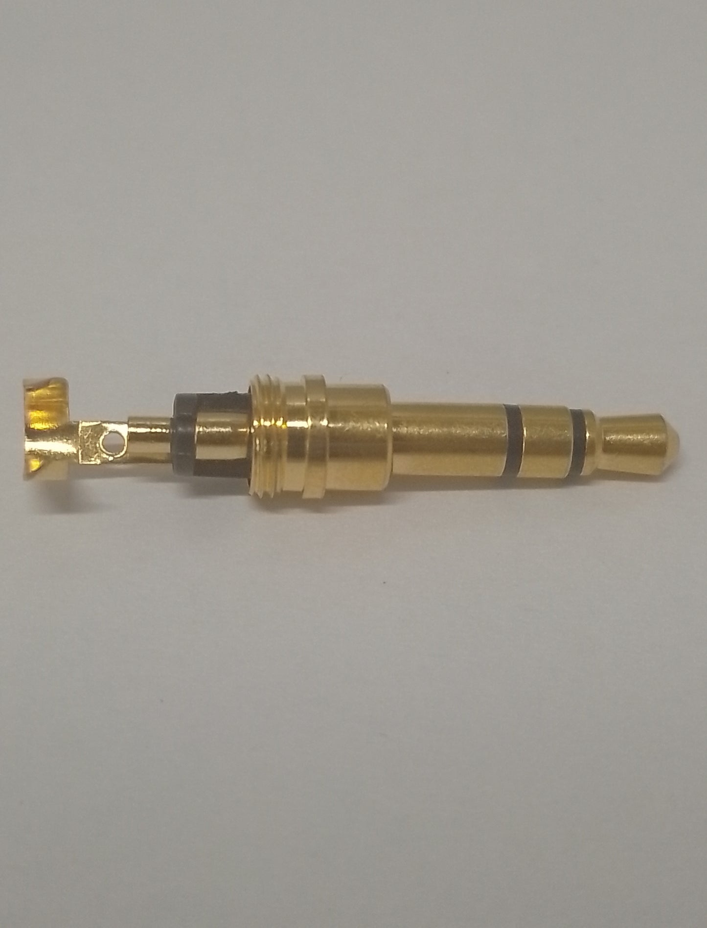 3.5mm3極プラグ 絶縁部ブラック