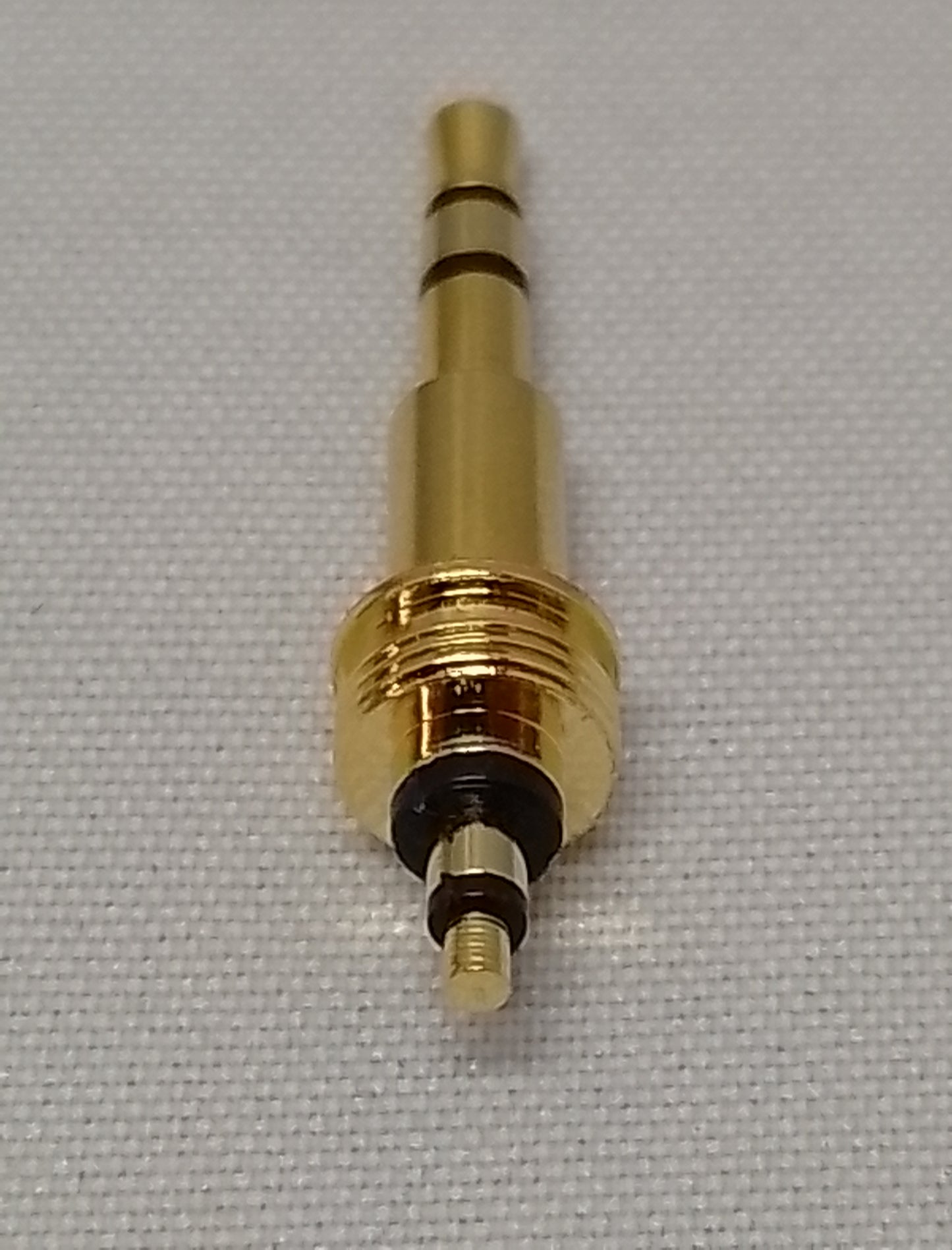 2.5mm3極プラグ(極細タイプ) シルバー