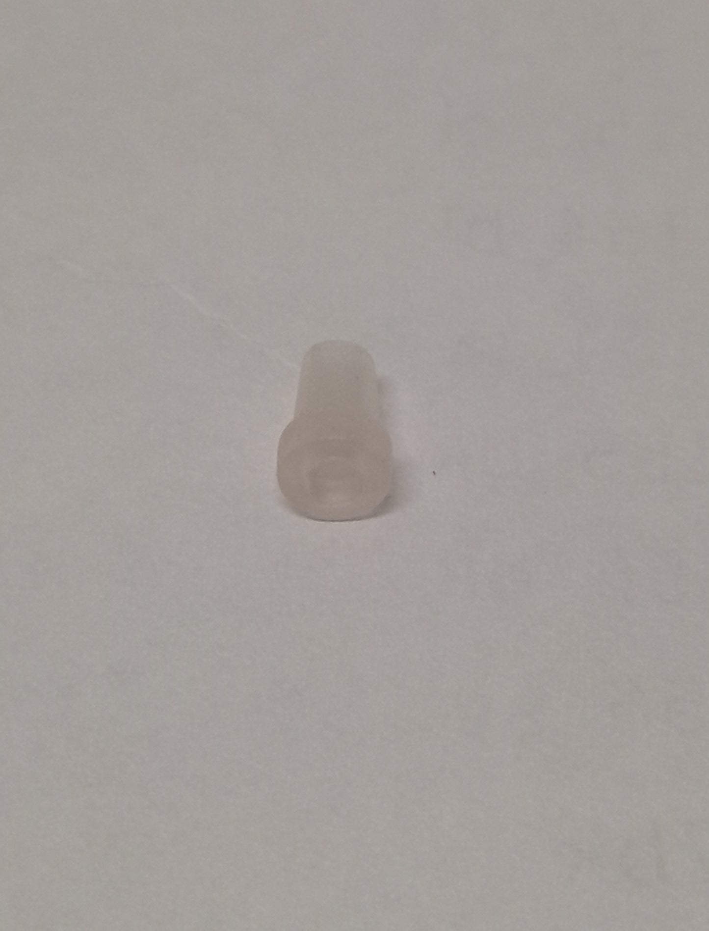 3.5mm3極プラグ 小形 ガンメタリック ゴムキャップ付き