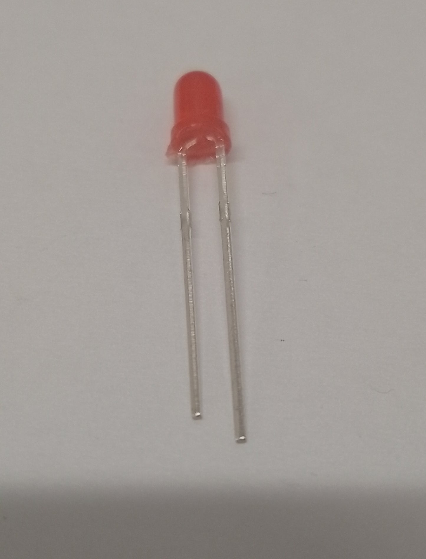 発光ダイオード 3mm&5mm 5色 LEDセット 赤 緑 黄 白 青 計300個入り クリアケース付き