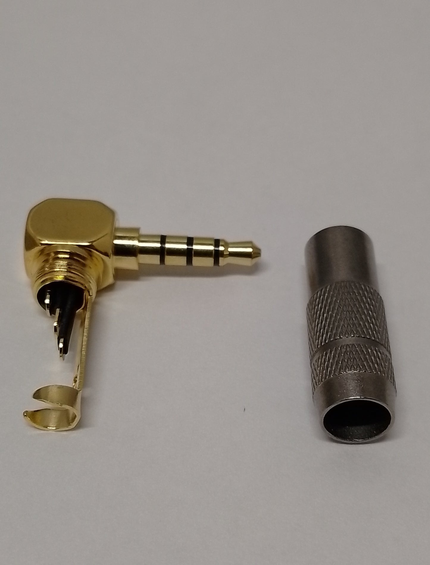 3.5mm ミニプラグ フォーンプラグ 4極 オス L字 金メッキ プラグ