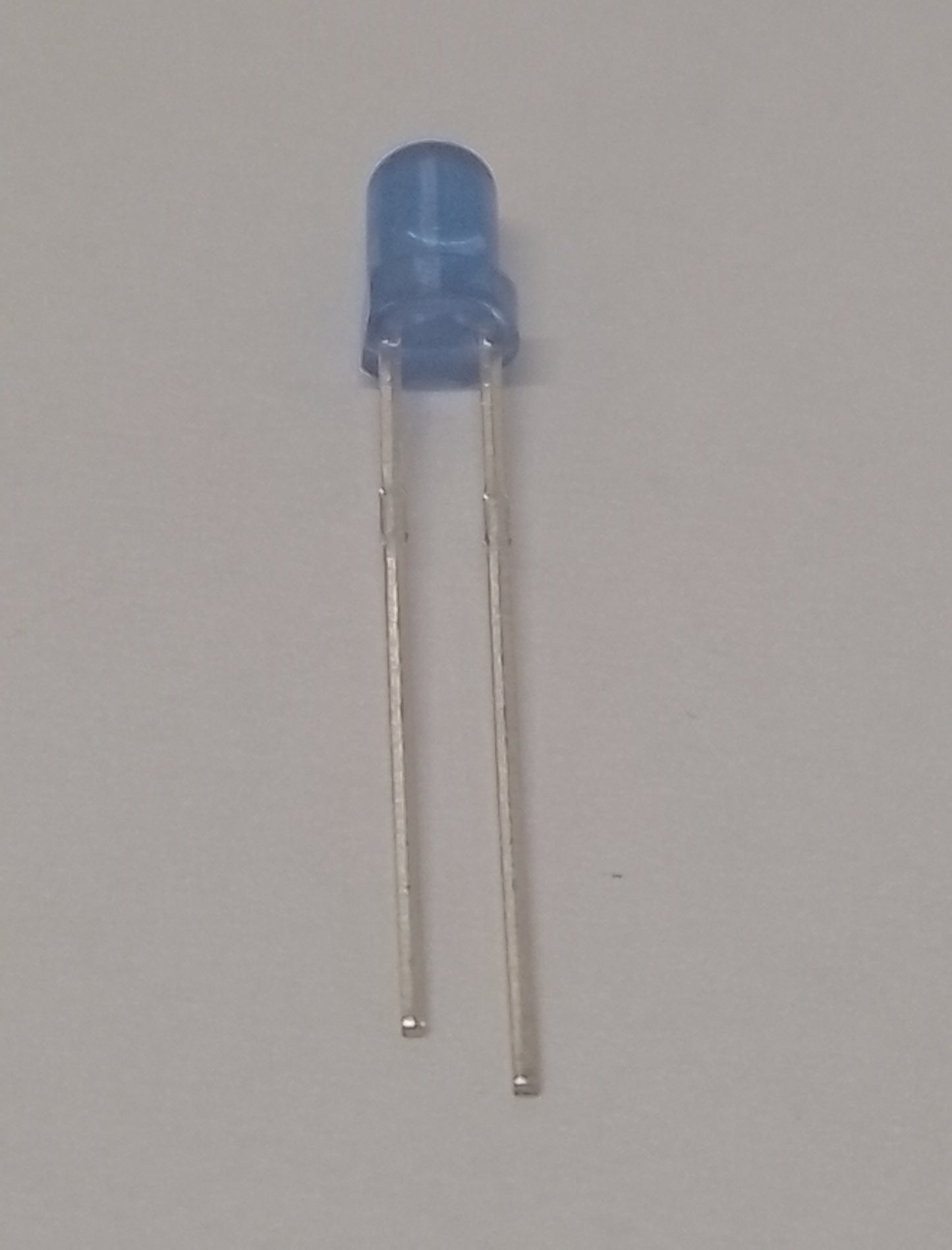 発光ダイオード 3mm 5色ダイオードセット 赤、緑、黄、白、青 750個入り